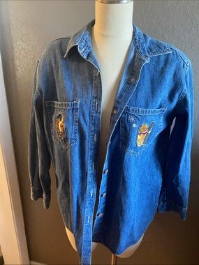 Disney Denim Button-Up Shirt with Embroidered Pockets size M